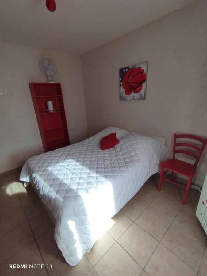 Chambre D Hotes En Provence, Au Pied Du Luberon, Les Coquelicots La Tour-dʼAigues 외부 사진